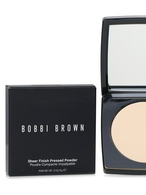 Bobbi Brown Sheer Finish Pressed Powder - Soft Porcelain